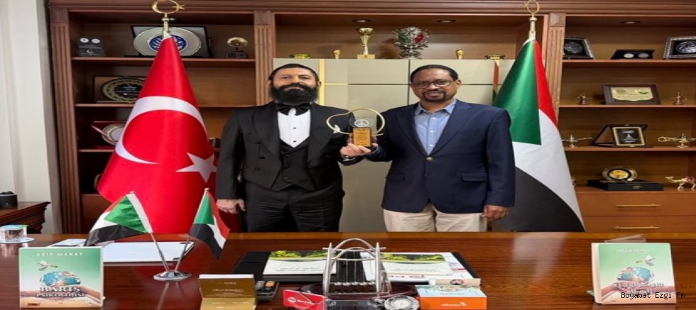 Akif Manaf’a “Sudan-Türkiye Barış Ödülü” Verildi