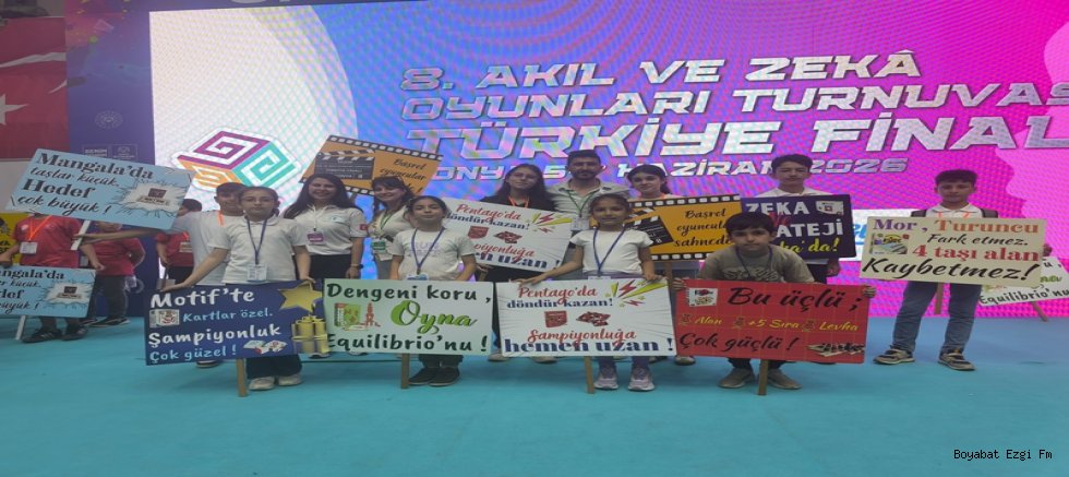 Boyabat ve Sinop Şampiyonu Azra, Türkiye'nin En İyileri Arasında!