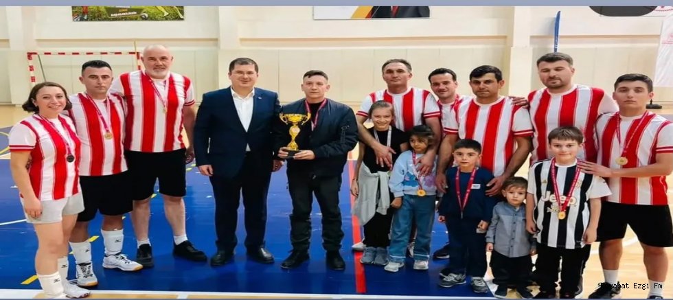 Boyabat Voleybol Turnuvası Şampiyonu İlçe Emniyet Müdürlüğü Oldu