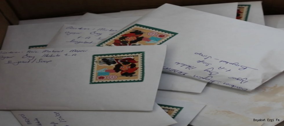 Minik Yüreklerden Mehmetçiğe İlk Mektup