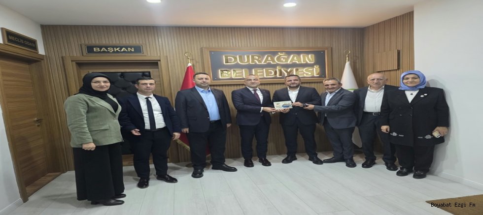 SİNDERKON Heyeti Durağan’da Necmettin Ermiş’i Ziyaret Etti