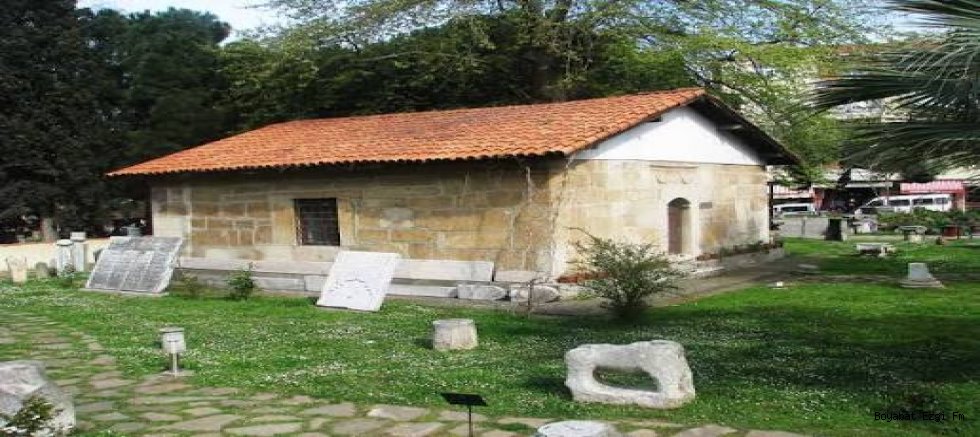 Sinop Aynalı Kadın (Sultan Hatun) Türbesi