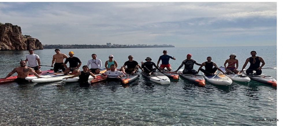 Türkiye’nin İlk SUP Antrenörlerinden Emre Turan Samsun’da Eğitim Veriyor