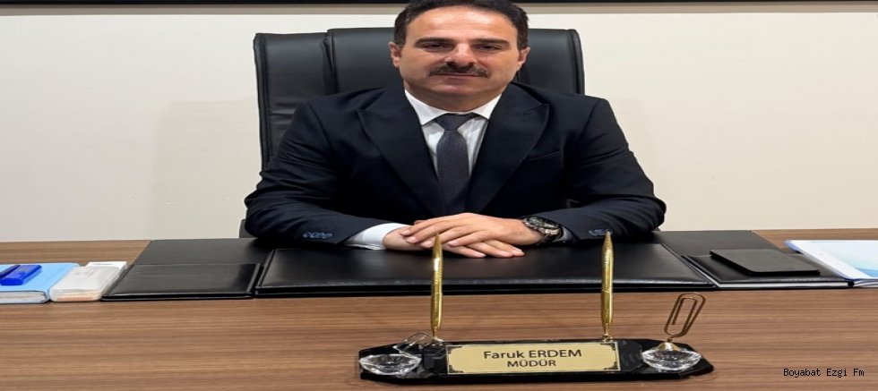 Yeşilay Boyabat İlçe Başkanlığı’nda Nöbet Değişimi Faruk Erdem Yeni Başkan Oldu!
