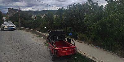 75 Yaşındaki Sürücü Belgesiz Kadın Kaza Yaptı