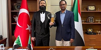 Akif Manaf’a “Sudan-Türkiye Barış Ödülü” Verildi