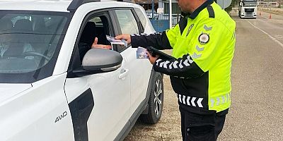 Boyabat Bölge Trafik’ten Yağışlı Hava ve Viraj Uyarısı: Kaza Riskine Karşı Önlem Alın!