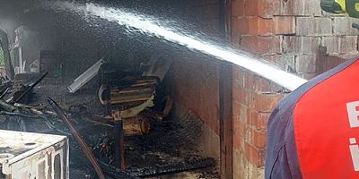 Boyabat İtfaiyesi Yangını Çevreye Sıçramadan Önledi