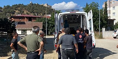 Boyabat'ta 4. Kattan Düşen İşçi Yaralandı! Başından Yaralanan İşçi Hastaneye Kaldırıldı
