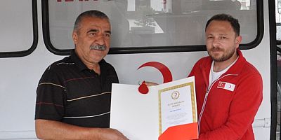 Boyabatlı Şükrü Doyum’un 35.  Kez Kan Bağışı Ödüllendirildi