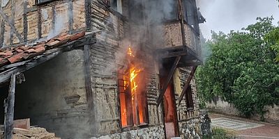 Erenlik Sakinlerinden Yetkililere Çağrı: Metruk Binalar İçin Önlem Alın!
