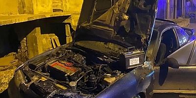 Park halindeki araçta korkutan yangın