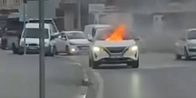 Sinop’ta Seyir Halindeki Otomobil Alev Aldı